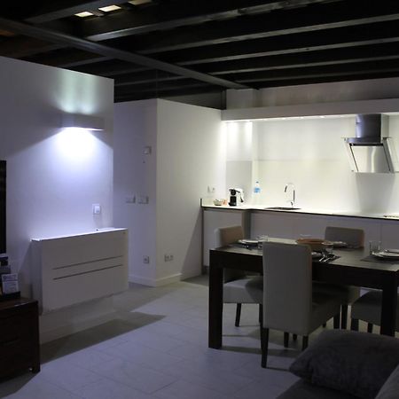 Apartaments Y Habitacions Entre Volcans Olot Dış mekan fotoğraf